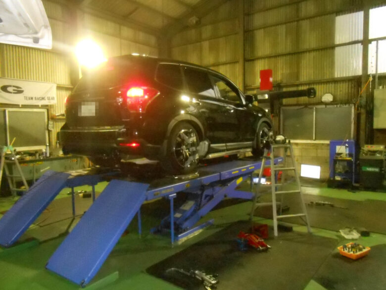 GDJ150W　ランドクルーザープラド　四輪アライメント