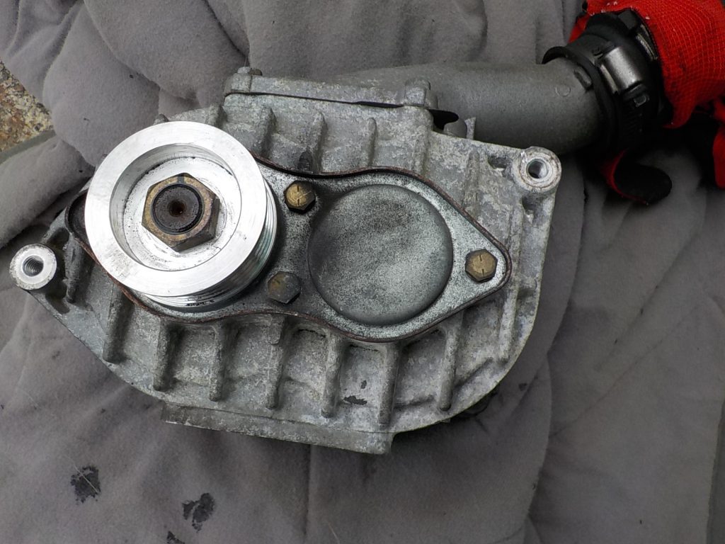 プレオ　S/Cプーリー交換とオルタネーター交換