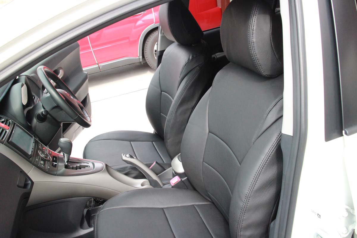 オーリスのシートカバーの取付