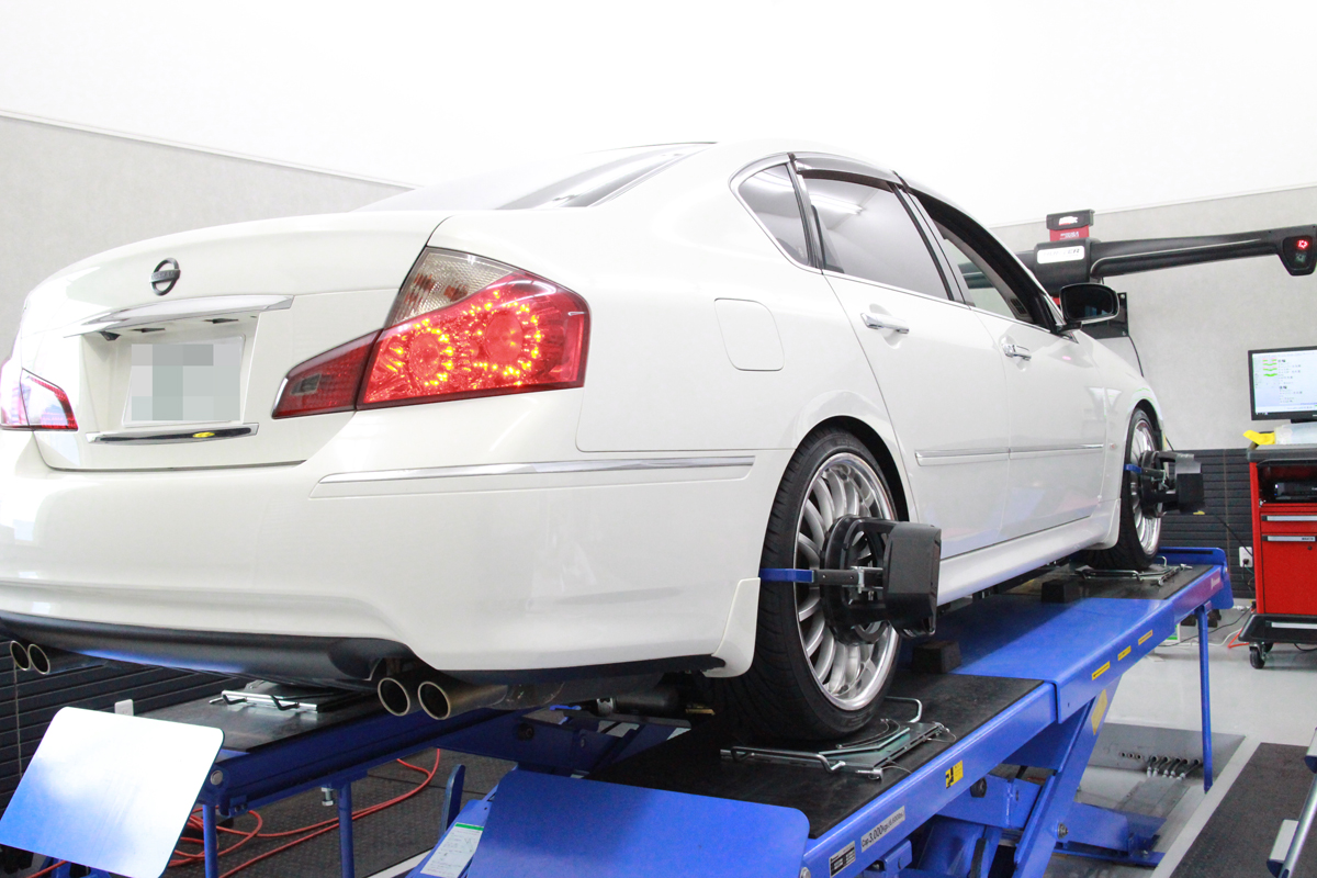 フーガ　Y50の四輪アライメント