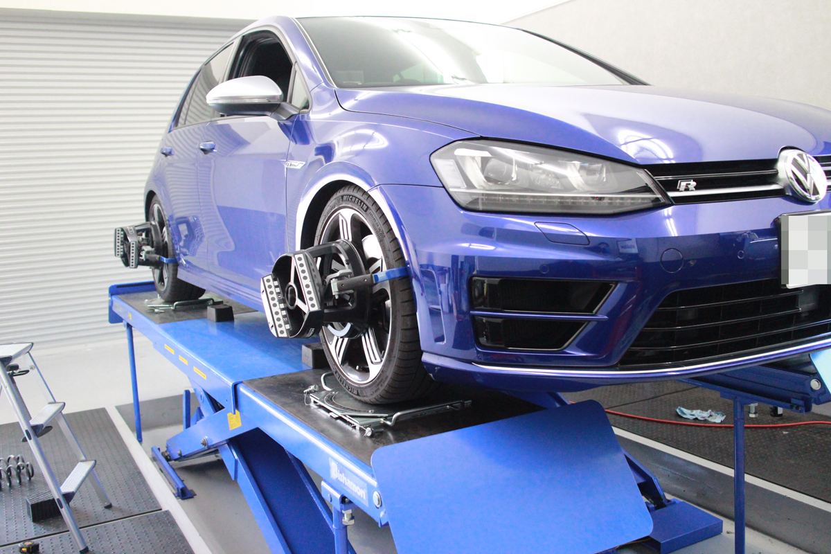 ゴルフ7の足回り交換と四輪アライメント