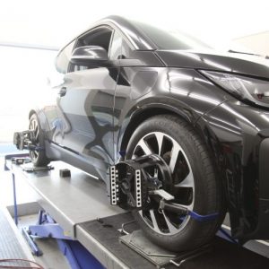BMW i3 純正車高調の車高調整 1G締めと四輪アライメント調整