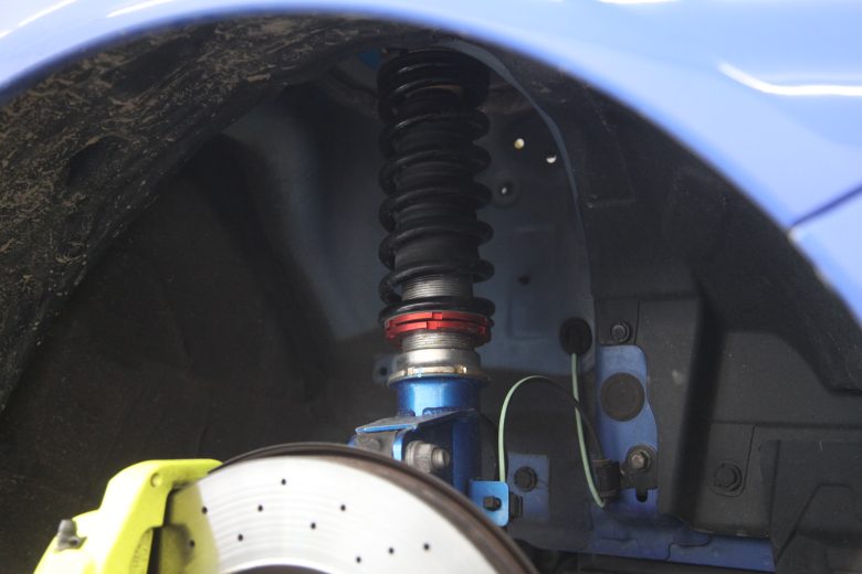 WRX クスコ車高調調整と1G締めと四輪アライメント