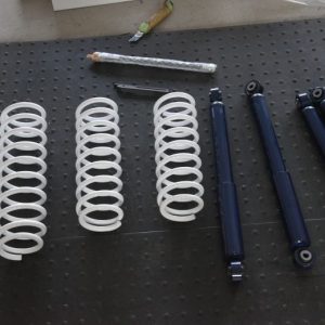 GVB タイヤ交換と四輪アライメント