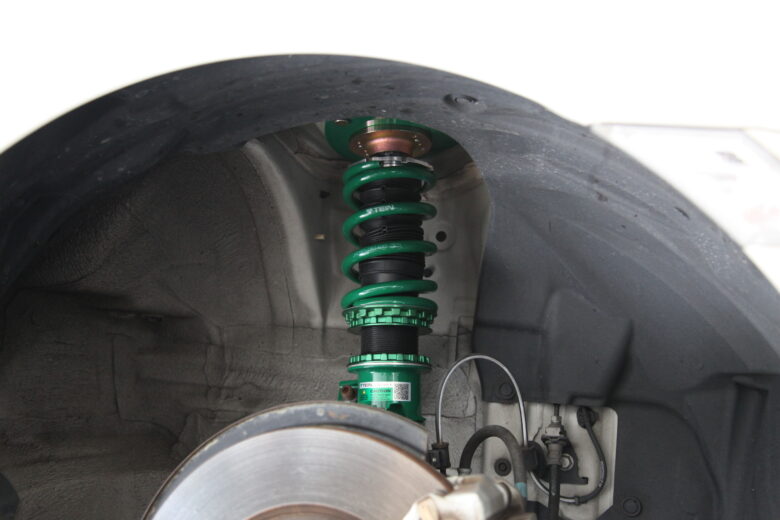 TEIN MONO SPORT DAMPER