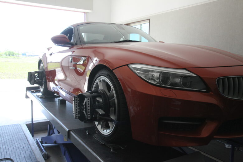 Z4四輪アライメント