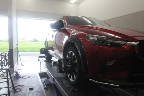 CX-3 四輪アライメント