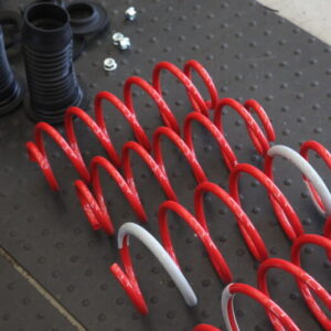 カローラフィールダー NKE165G タナベダウンサス取り付けと四輪アライメント