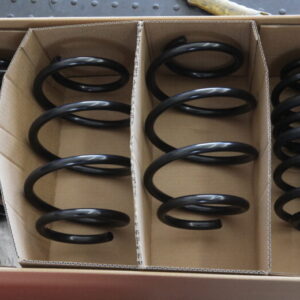 MINI クラブマン F54 アイバッハダウンサス取り付けと四輪アライメント