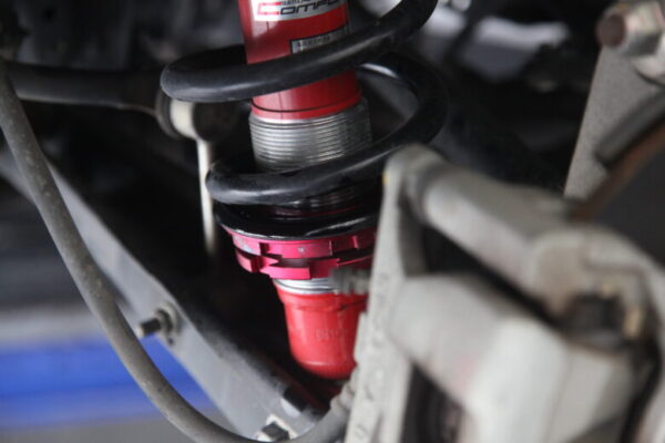 クラウン AWS210 タナベ車高調車高調整と四輪アライメント