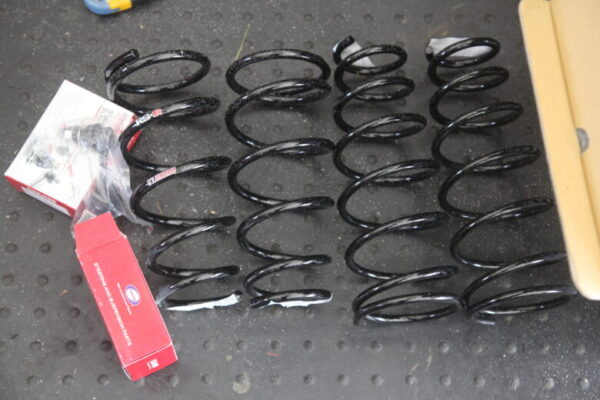 ロードスター ND5RC RS-Rダウンサス取り付けと四輪アライメント