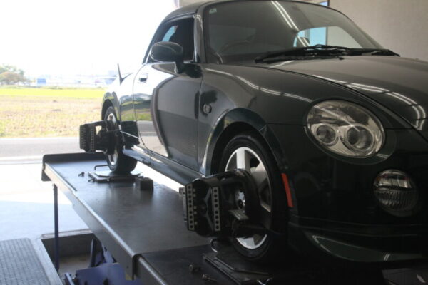 コペン L880K 四輪アライメント