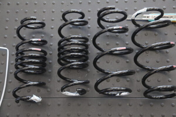 インサイト ZE2 RS-Rダウンサス取り付けと四輪アライメント