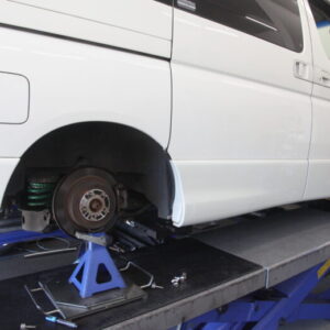 エルグランド E51 1G締めと四輪アライメント