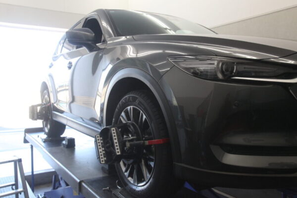 CX-5 タイヤ交換と四輪アライメント