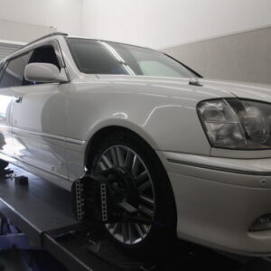 クラウンエステート JZS171W 1G締めと四輪アライメント