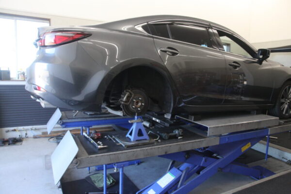 アテンザ GJ5F 1G締めと四輪アライメント