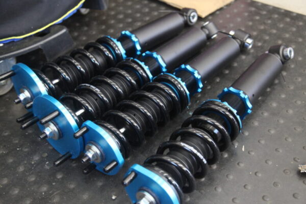 クラウン GWS204 STEROLINE Damper取り付けと四輪アライメント