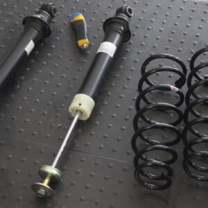 RX-8 リアサスペンション交換 四輪アライメント