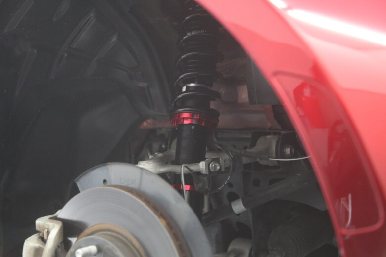 ロードスター ND5RC ラルグス車高調取り付けと四輪アライメント