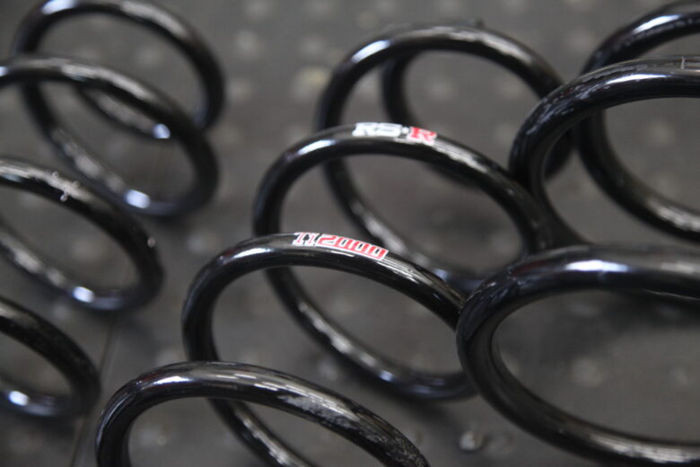 インサイト ZE4 RS-Rダウンサス取り付けと四輪アライメント