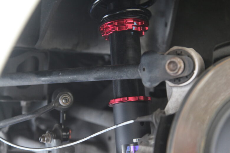 ロードスター ND5RC ブリッツ車高調整と1G締め 四輪アライメント