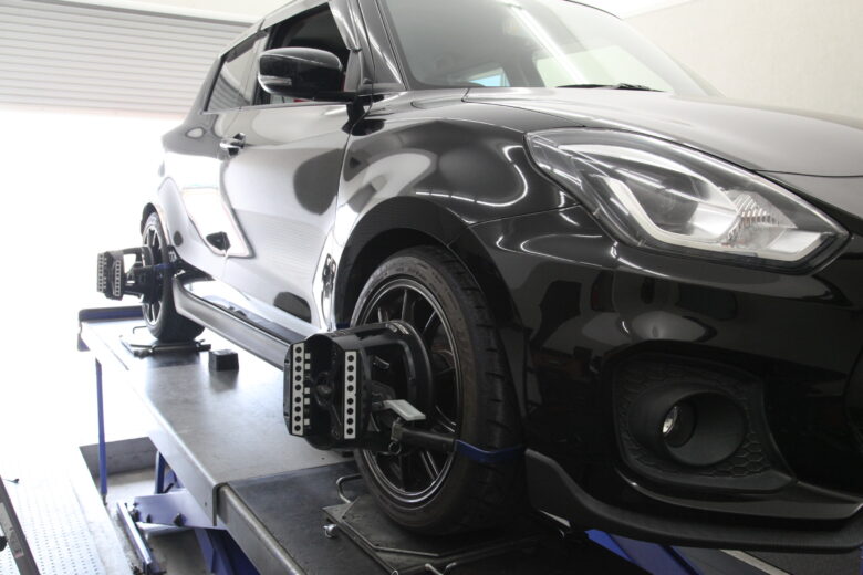 スイフト ZC33S 四輪アライメント