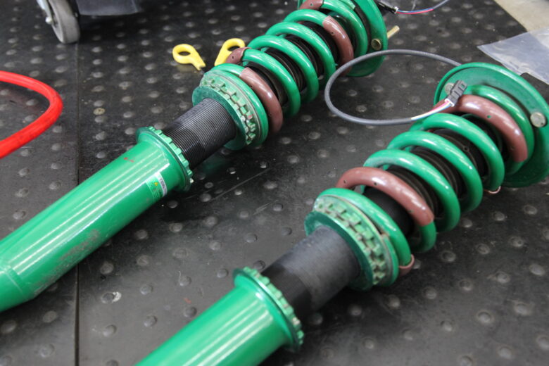 クラウン AWS210 TEIN MONOスポーツ取り付けとEDFC