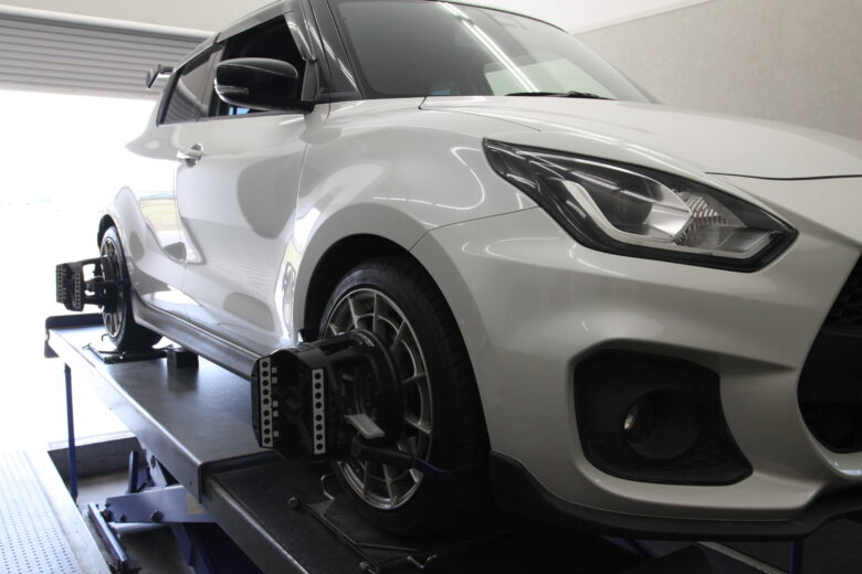 スイフト ZC33S 四輪アライメント