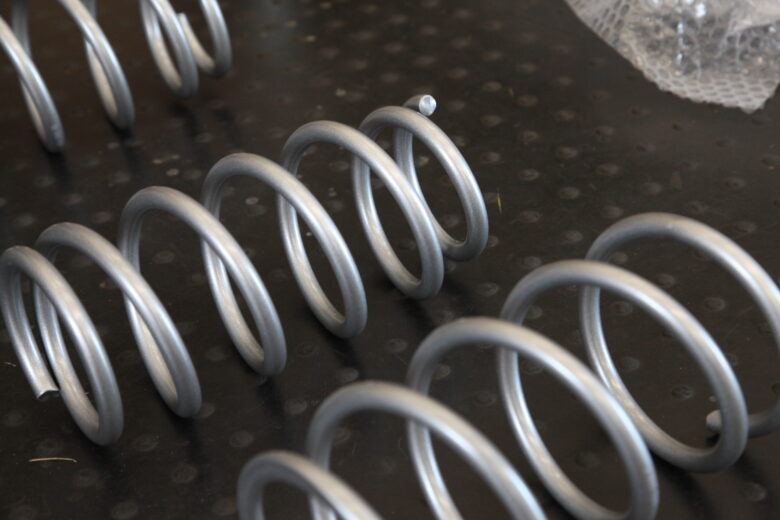 GR86 ZN8 GROWダウンサス取り付けと四輪アライメント