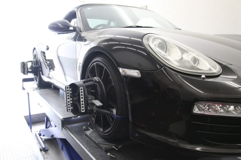 ポルシェ ボクスター 四輪アライメント