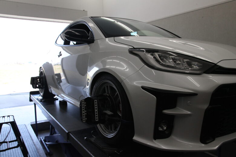 GRヤリス GXPA16 四輪アライメント