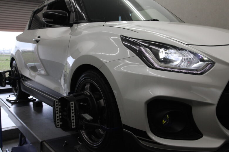 スイフト ZC33S 四輪アライメント