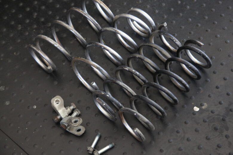 スクラムワゴン DG17W フォレストオートアップスプリング取り付けと四輪アライメント