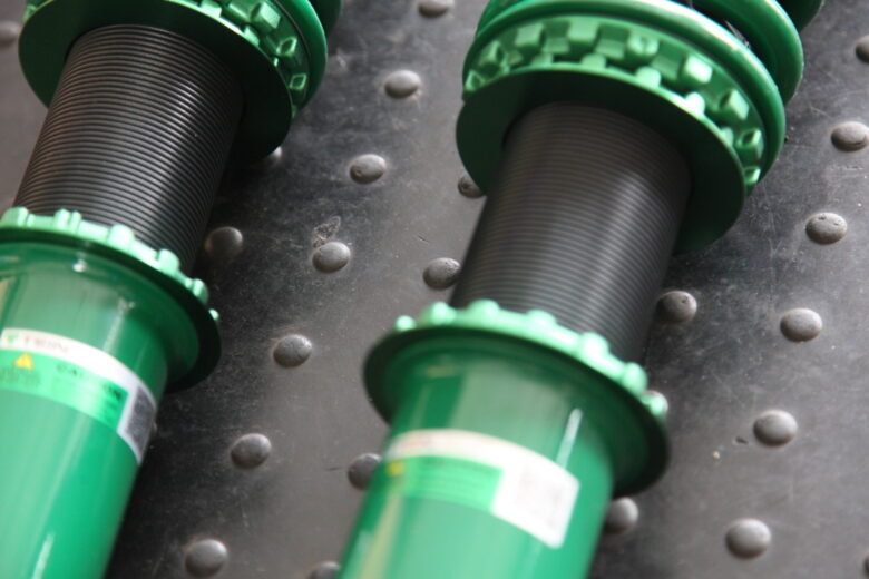 アルテッツァ SXE10 TEIN FLEXZ取り付けと四輪アライメント
