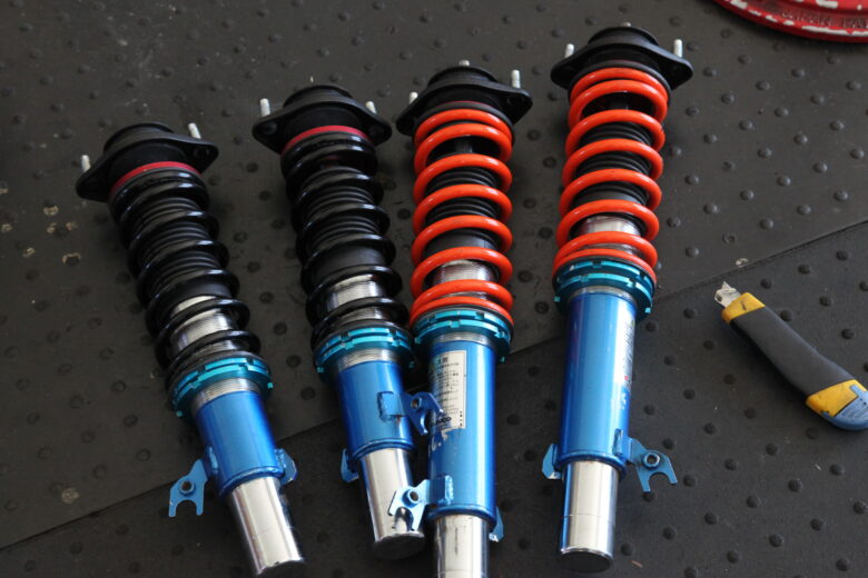 ビート PP1 クスコ中古車高調取り付けと四輪アライメント