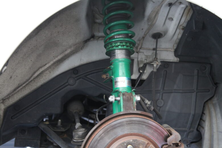 ミツビシ アイ HA1W TEIN STREET BASIS Z取り付けと四輪アライメント