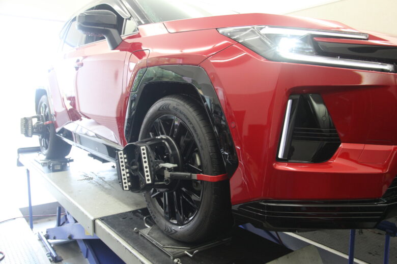 RAV4 AXAP64 1G締めと四輪アライメント